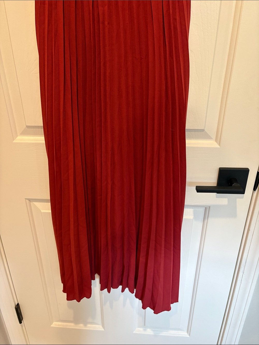 Rust Pleated Midi Dress with Smocked Waist size Large - Picture 3 of 8